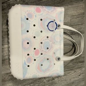Bogg bag extra large tie dyed color